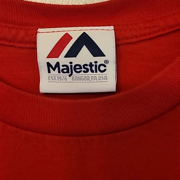 Detroit Red Wings Hockey Majestic Vintage Men's Medium 90's Tee Red LOT B10 - Picture 3 of 6